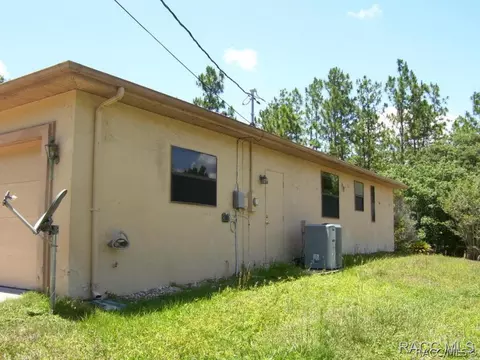 1779 E Bismark St, Hernando, FL 34442 photo 4