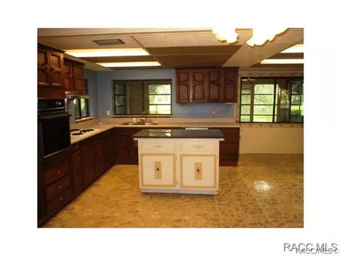 8500 E Settle Ct, Inverness, FL 34450 photo 4