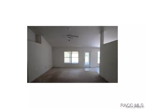 5121 Roble Ave, Spring Hill, FL 34608 photo 8