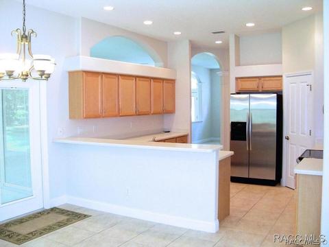 1734 W Redding St, Hernando, FL 34442 photo 6