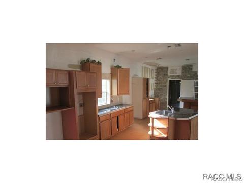 12365 Everard Dr, Spring Hill, FL 34609 photo 3