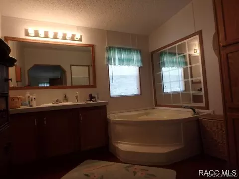 95 E Brandon St, Hernando, FL 34442 photo 7