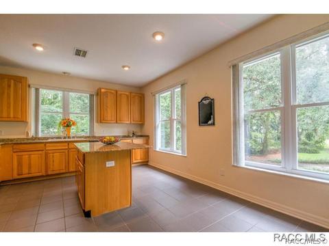 18 Riverside Dr, Inglis, FL 34449 photo 11
