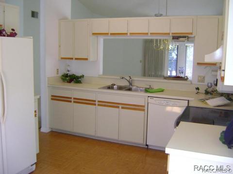 1691 N Foxboro Loop, Crystal River, FL 34429 photo 7