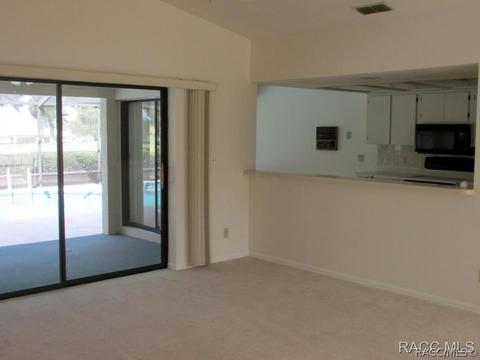 781 E Dakota Ct, Hernando, FL 34442 photo 4