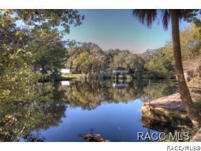 376 S Inglis Ave, Inglis, FL 34449 photo 2
