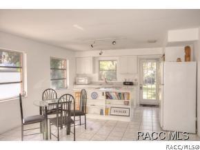 376 S Inglis Ave, Inglis, FL 34449 photo 6