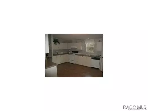 898 E Jinnita St, Hernando, FL 34442 photo 3