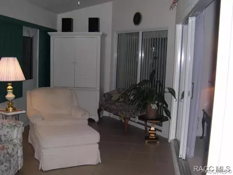 3914 E Lake Hernando Ln, Hernando, FL 34442 photo 9