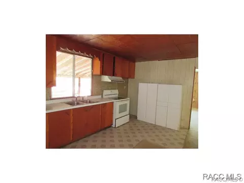 6735 N Castlebury Rd, Hernando, FL 34442 photo 4