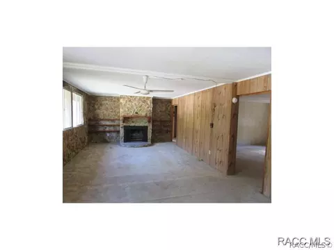 6735 N Castlebury Rd, Hernando, FL 34442 photo 2