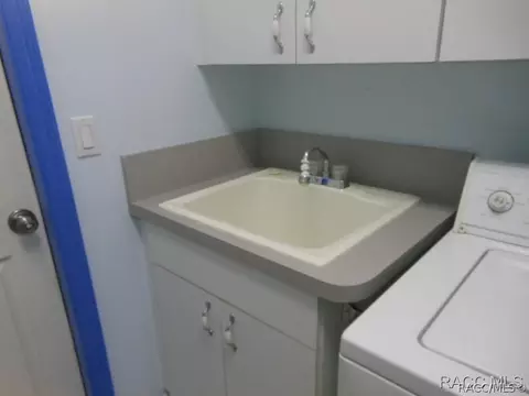 609 E Liberty St, Hernando, FL 34442 photo 8