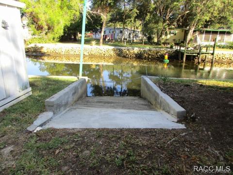 6007 Colony Cir, Weeki Wachee, FL 34607 photo 3