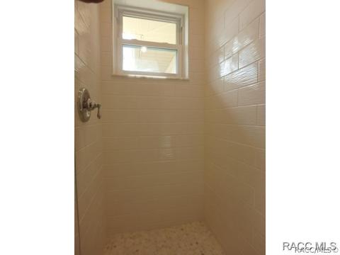 724 E Falconry Ct, Hernando, FL 34442 photo 11