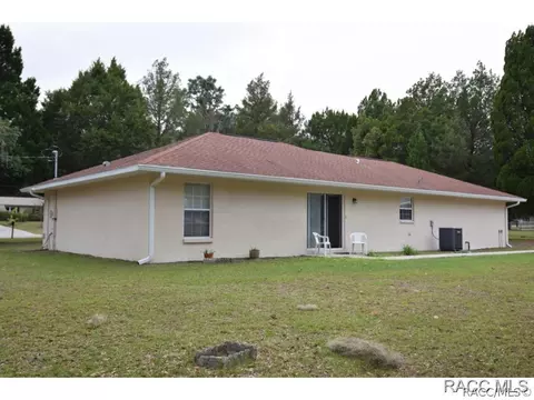 1413 E Lasalle St, Hernando, FL 34442 photo 2