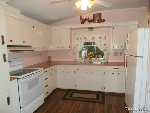 4075 E Towhee Ln, Hernando, FL 34442 photo 2