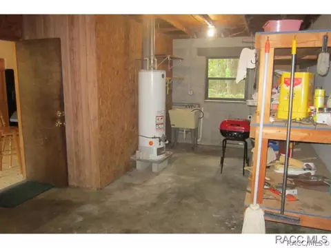 125 SE Hammock Rd, Inglis, FL 34449 photo 3
