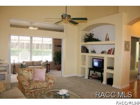 864 W Silver Meadow Loop, Hernando, FL 34442 photo 4
