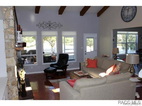 121 E Glassboro Ct, Hernando, FL 34442 photo 2