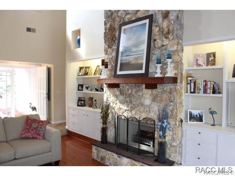 121 E Glassboro Ct, Hernando, FL 34442 photo 3
