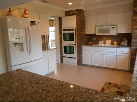 510 E Ireland Ct, Hernando, FL 34442 photo 8