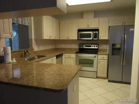 8587 N Messina Loop, Crystal River, FL 34428 photo 13