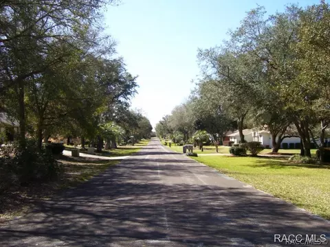 1783 E Ridgefield Dr, Hernando, FL 34442 photo 3