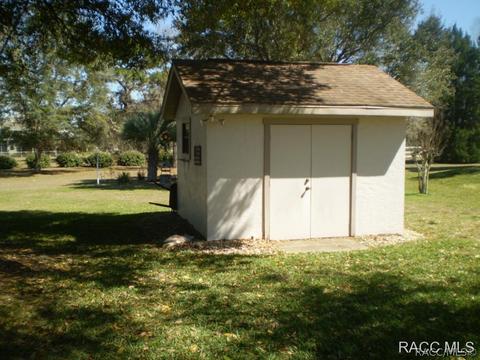1261 N Man O War Dr, Hernando, FL 34442 photo 22