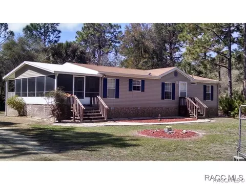 70 Sapp St, Inglis, FL 34449 photo 1