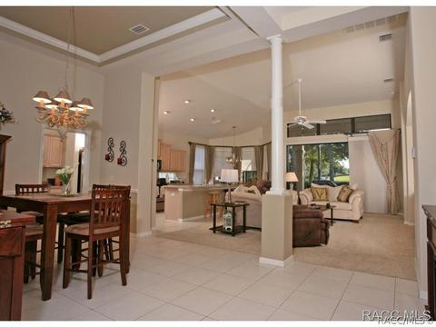 388 W Doerr Path, Hernando, FL 34442 photo 2