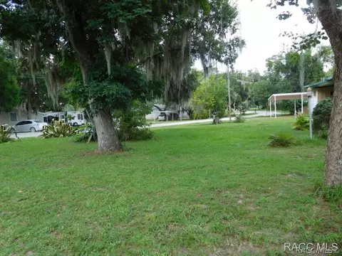 4299 E Lake Park Dr, Hernando, FL 34442 photo 12