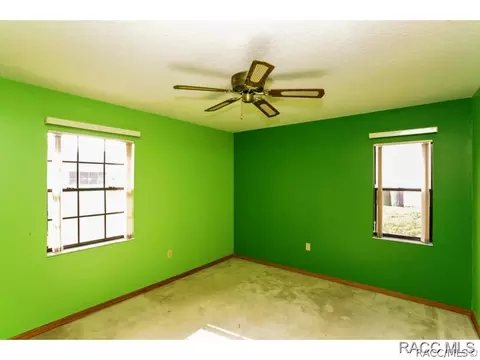 1094 Hook Dr, Spring Hill, FL 34608 photo 16