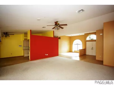 1094 Hook Dr, Spring Hill, FL 34608 photo 10