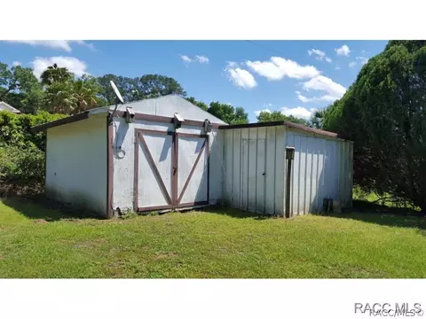 1451 N Arkansas Ter, Hernando, FL 34442 photo 3