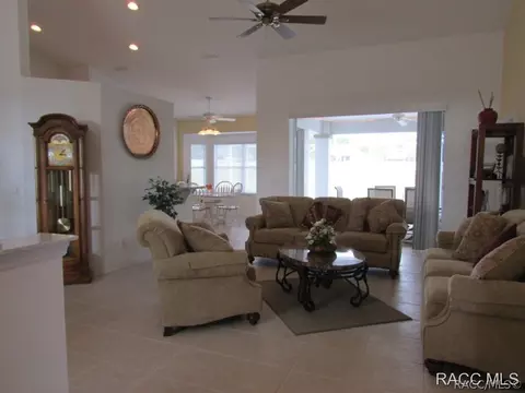 1268 N Hambletonian Dr, Hernando, FL 34442 photo 4