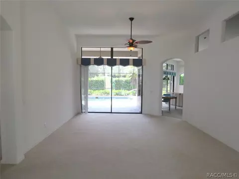 1437 W Double Eagle Ct, Hernando, FL 34442 photo 8