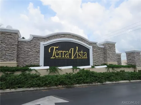 1437 W Double Eagle Ct, Hernando, FL 34442 photo 3