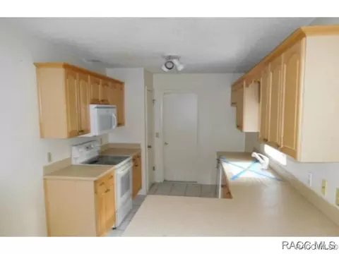5668 Pillar Ave, Spring Hill, FL 34608 photo 4