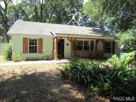 968 E Bradford Ln, Holder, FL 34445 photo 2