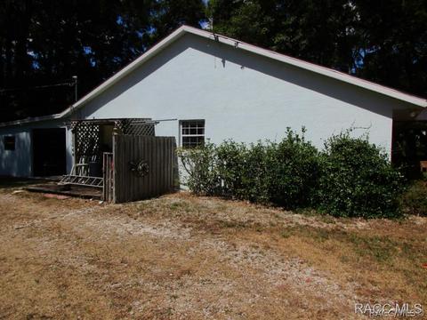 968 E Bradford Ln, Holder, FL 34445 photo 3