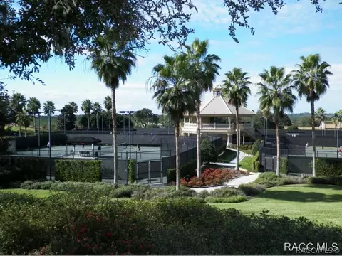 1283 N Man O War Dr, Hernando, FL 34442 photo 8