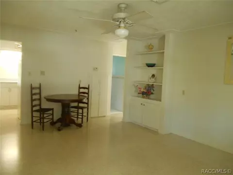 817 40 Hwy E, Inglis, FL 34449 photo 11
