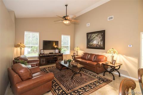 10345 W Springtree Ln, Crystal River, FL 34428 photo 12