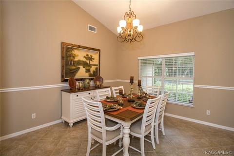 10345 W Springtree Ln, Crystal River, FL 34428 photo 8