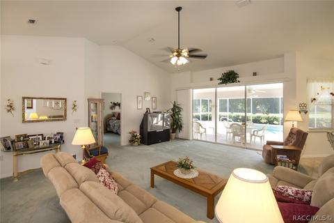 348 E Dakota Ct, Hernando, FL 34442 photo 12