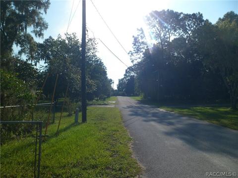 4761 E Dartmouth Ln, Hernando, FL 34442 photo 3
