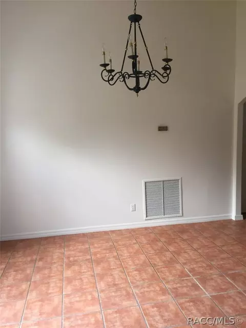 1405 E Wedgewood Ln, Hernando, FL 34442 photo 4