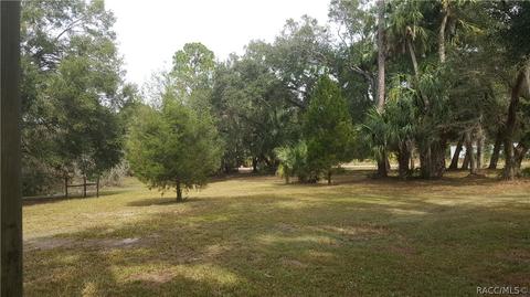 182 Lori St, Inglis, FL 34449 photo 3