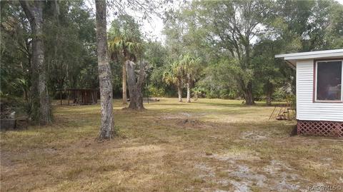 182 Lori St, Inglis, FL 34449 photo 4