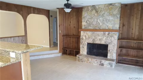 2825 S Circle Dr, Inverness, FL 34450 photo 9